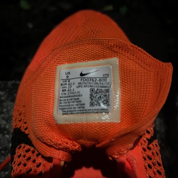 Nike Air Max Flyknit Racer 'Total Orange Black' FD0762-800 Men’s size 9 - Picture 4 of 4